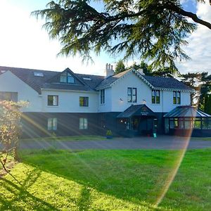 Charlton Kings Hotel Cheltenham Exterior photo