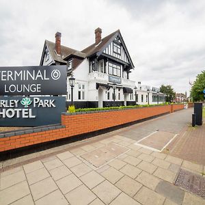 Oyo Osterley Park Hotel Isleworth Exterior photo