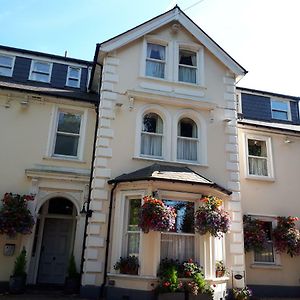 Canterbury Lodge Exterior photo