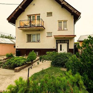 Ubytovanie Harmony House Hotel Velky Meder Exterior photo