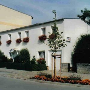 Pension Heike Hotel Schonebeck  Exterior photo