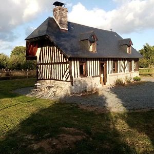 Bienvenue A La Maison Villa Le Theil-en-Auge Exterior photo