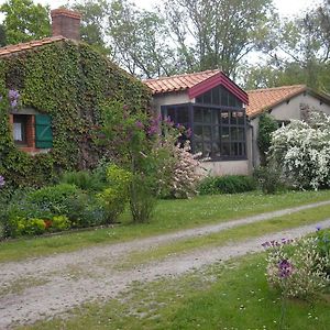 L'Instant Jardin Bed & Breakfast Saint-Mars-de-Coutais Exterior photo