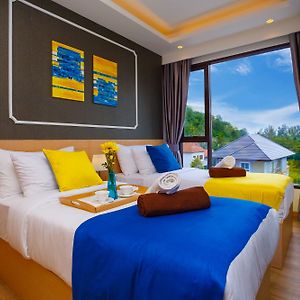 Aristo 2 Beach Front - By Holy Cow 309 Hotel Phuket Exterior photo