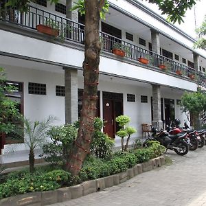 Mandala Hotel Tangerang Exterior photo