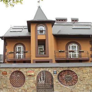 Sadyba Smotrytska Perlyna Hotel Kamianets-Podilskyi Room photo