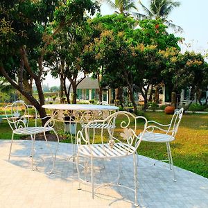 Dream Villa Resort At Chiangmai San Sai Exterior photo