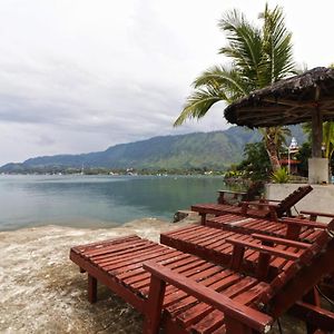 Bagus Bay Homestay Tuktuk Siadong Exterior photo