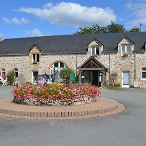 Au Relais Du Gue De Selle Hotel Mézangers Exterior photo