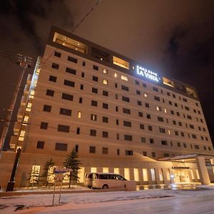 La Vista Furano Hills Natural Hot Spring Hotel Exterior photo