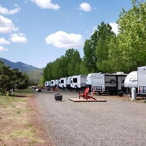 Grand Canyon Rv Glamping Hotel Williams Exterior photo