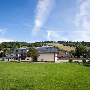 Penzion Krahule Hotel Kremnica Exterior photo