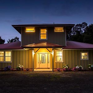 Kilauea House Bed & Breakfast Volcano Exterior photo