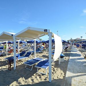 Riccione Beach Hotel - Enjoy Your Summer -Beach Village Incluso Exterior photo