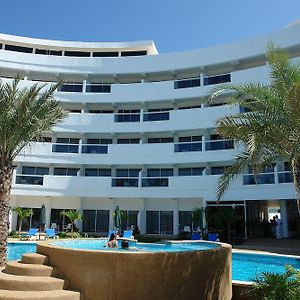 Sunsol Caribbean Beach Hotel Playa El Agua Exterior photo