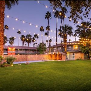 Caliente Tropics Hotel Palm Springs Exterior photo