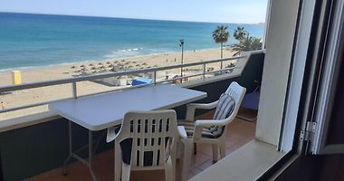 WintowinRentals Relax & Frontal Sea View Apartment in Fuengirola.