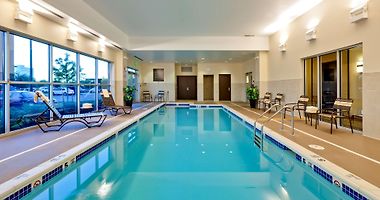 hotels in plainview tx with indoor pool