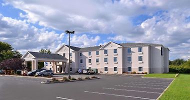 marriott hotels in grove city pa