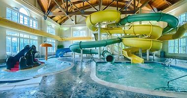 hotels in plattsburgh ny with indoor water park