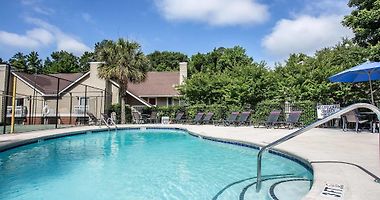 hotels near riverbanks zoo columbia sc